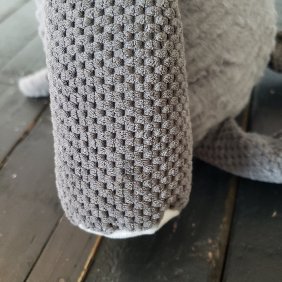 Scentsy Buddy Grey Ruby Rhino Stuffed Animal Plush Toy Rhinosaurus Lovie Lovey - Picture 8 of 12